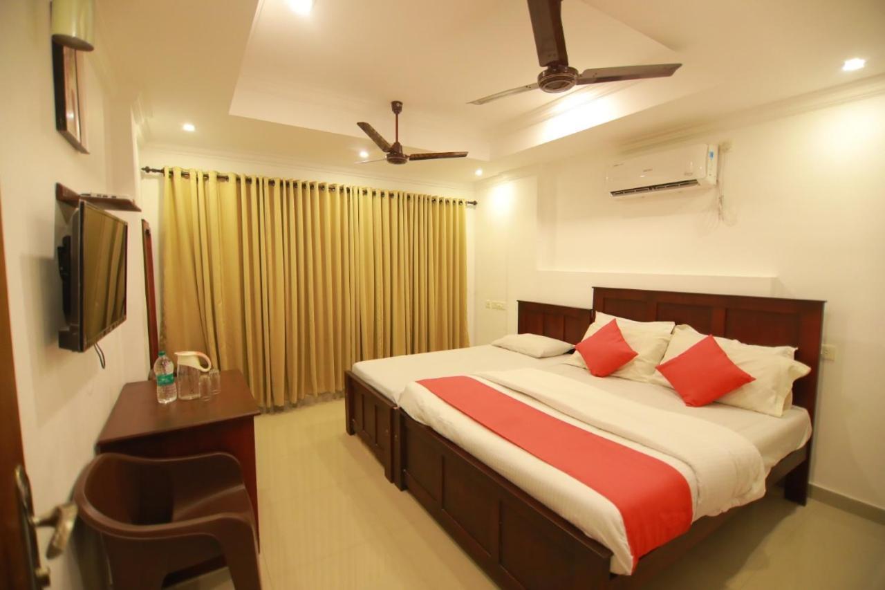 Bed and Breakfast Diamond Residency à Alappuzha Extérieur photo