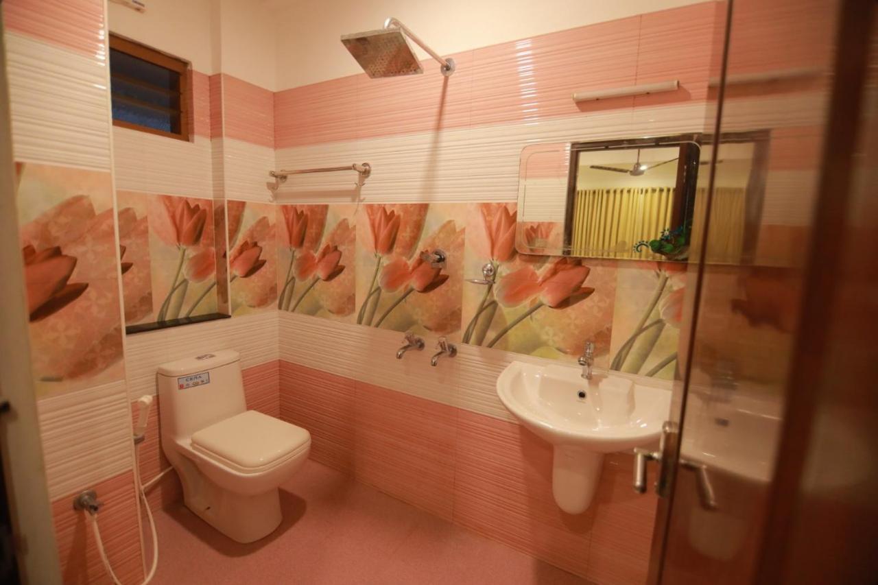 Bed and Breakfast Diamond Residency à Alappuzha Extérieur photo